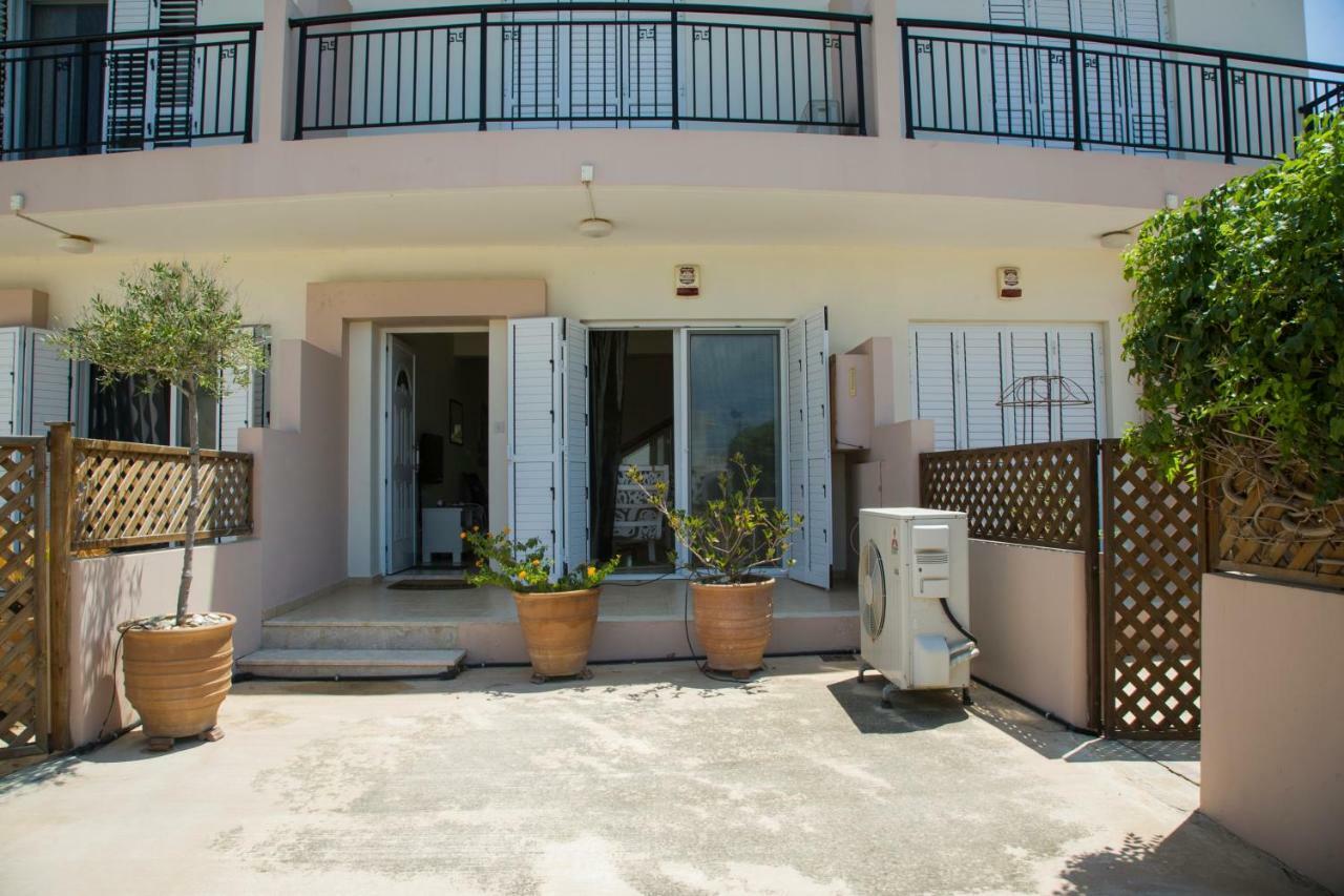 The Paradise Townhouses By Taimoura Paphos Eksteriør billede