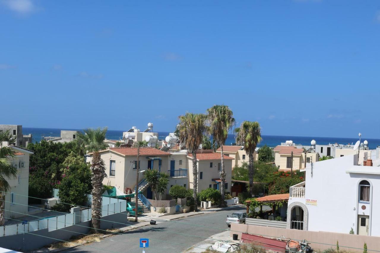 The Paradise Townhouses By Taimoura Paphos Eksteriør billede
