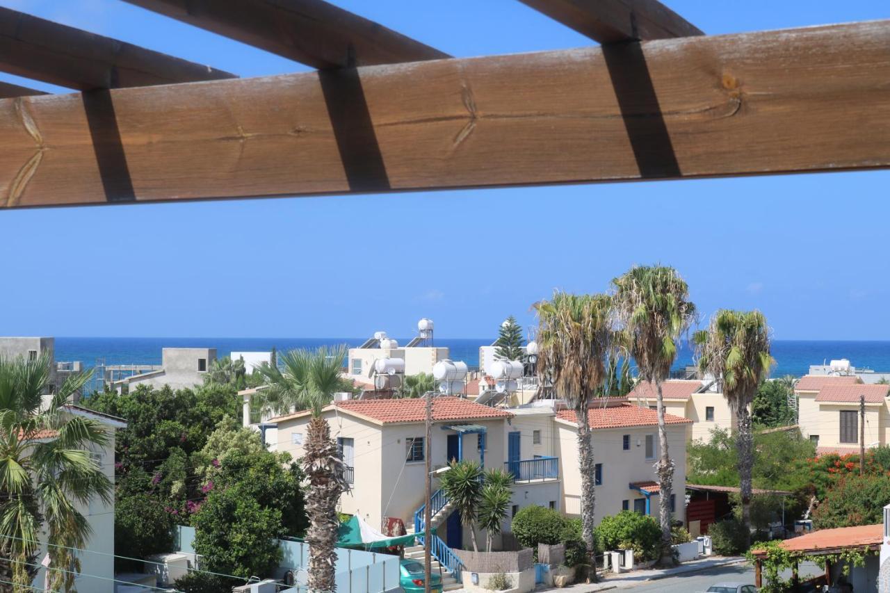 The Paradise Townhouses By Taimoura Paphos Eksteriør billede